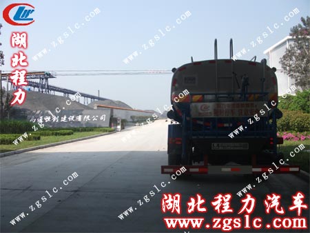 來到客戶公司大門口 來到客戶公司大門口