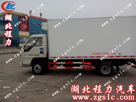 來到客戶所在地,順利交車 來到客戶所在地,順利交車