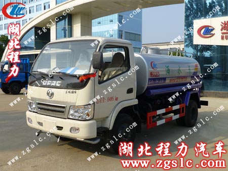 東風小霸王5噸灑水車