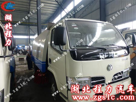 東風小霸王掃路車 東風小霸王掃路車