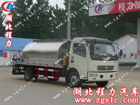 東風(fēng)多利卡瀝青灑布車 東風(fēng)多利卡瀝青灑布車