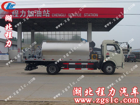 東風(fēng)多利卡瀝青灑布車 東風(fēng)多利卡瀝青灑布車