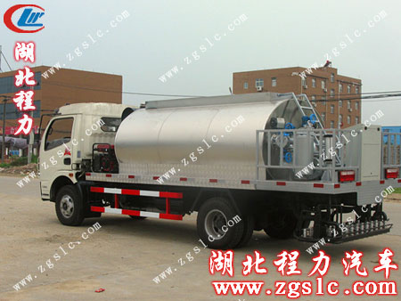 東風(fēng)多利卡瀝青灑布車 東風(fēng)多利卡瀝青灑布車