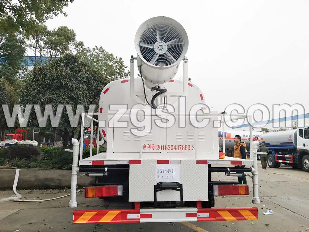 湖北程力集團東風T5抑塵車