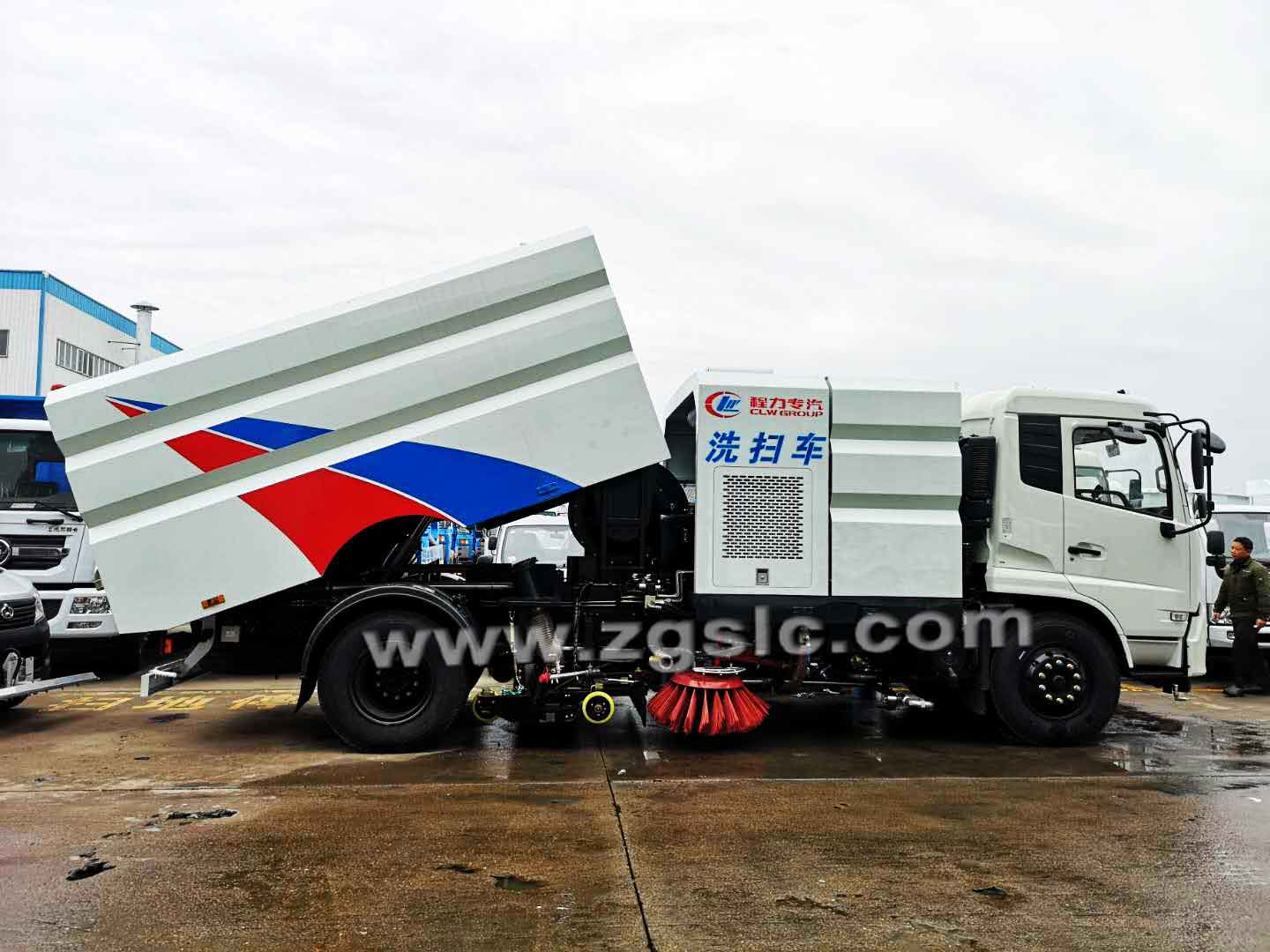 東風(fēng)天錦洗掃車（國(guó)五）