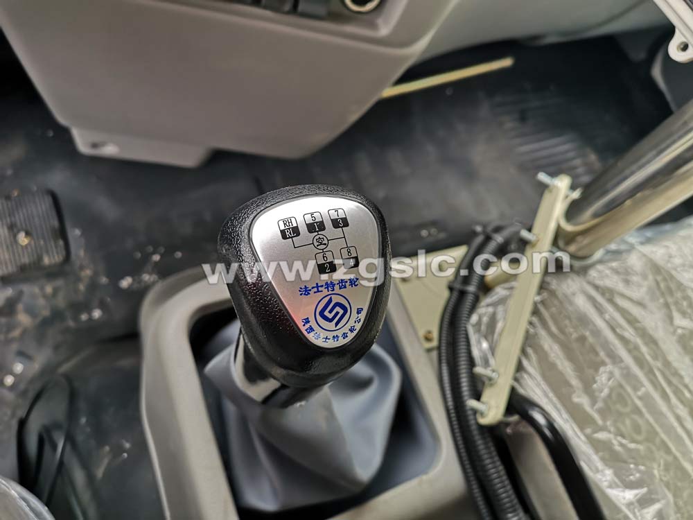 東風(fēng)天錦洗掃車（國(guó)五）