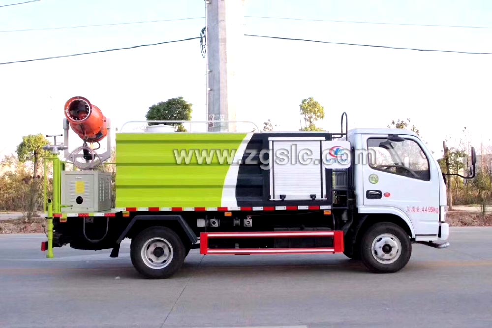 程力東風(fēng)小多利卡藍(lán)牌抑塵/噴霧車(chē)（國(guó)五）