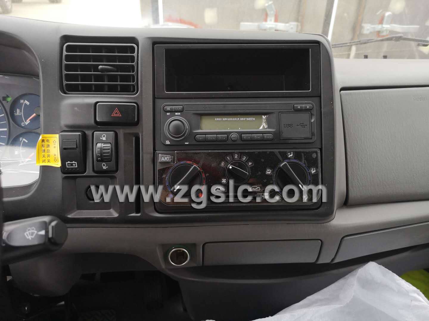 江鈴順達(dá)醫(yī)療廢物轉(zhuǎn)運(yùn)車（國五）