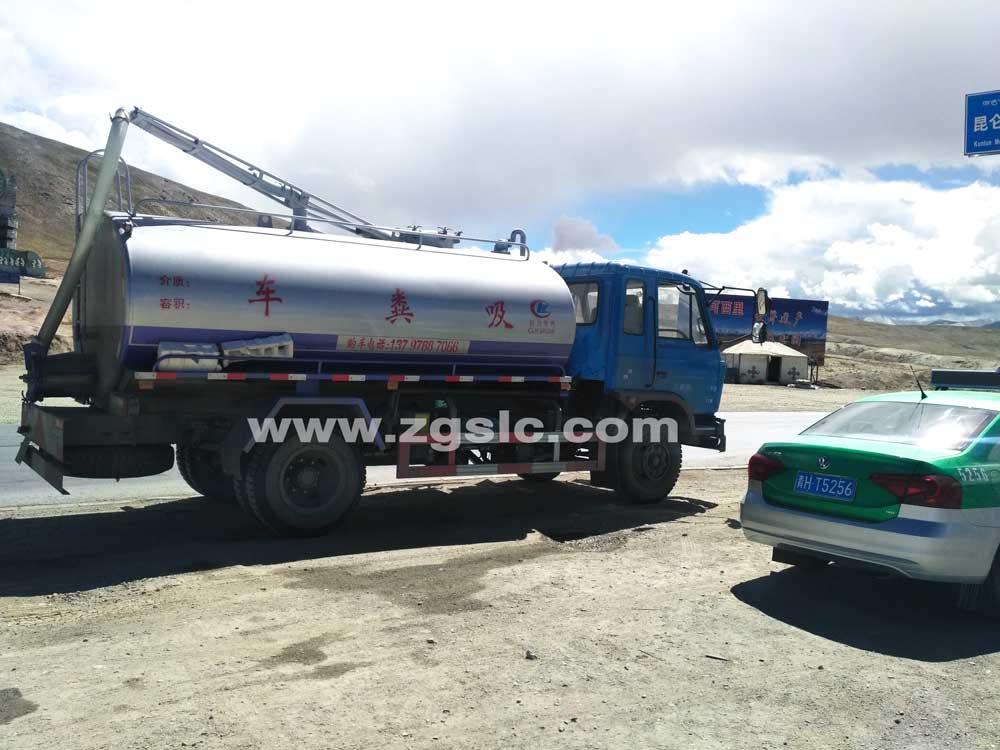 湖北程力東風145吸糞車（國五）