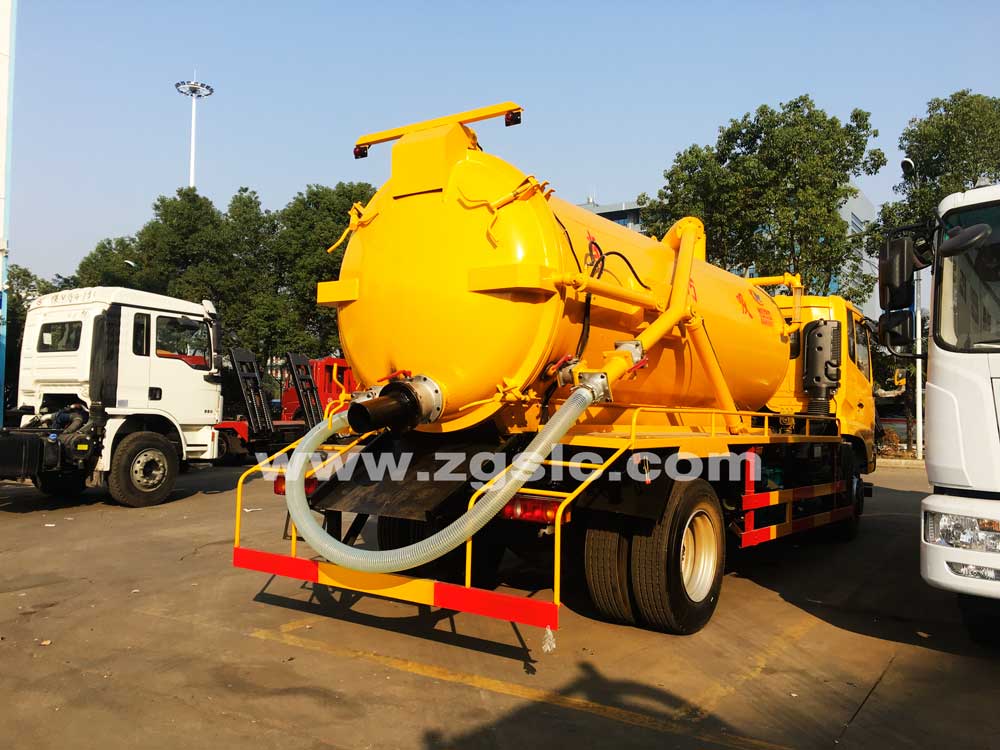 新款新款東風天錦吸污車（國五）