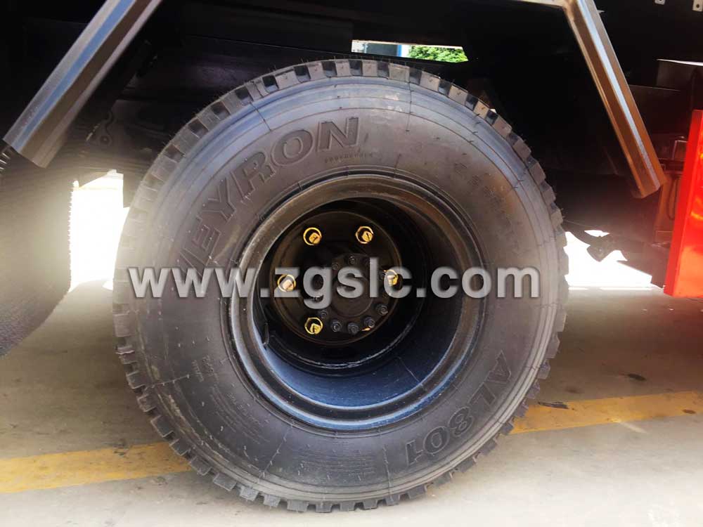 湖北程力東風(fēng)福瑞卡清洗吸污車（國五）