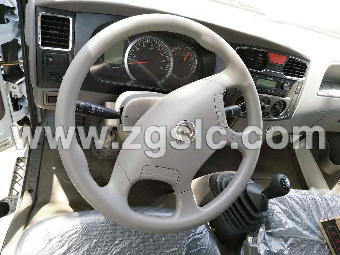 小多利卡抑塵車(chē)