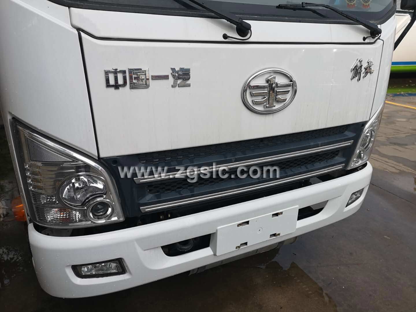 湖北程力解放虎威爆破器材運(yùn)輸車（國五）