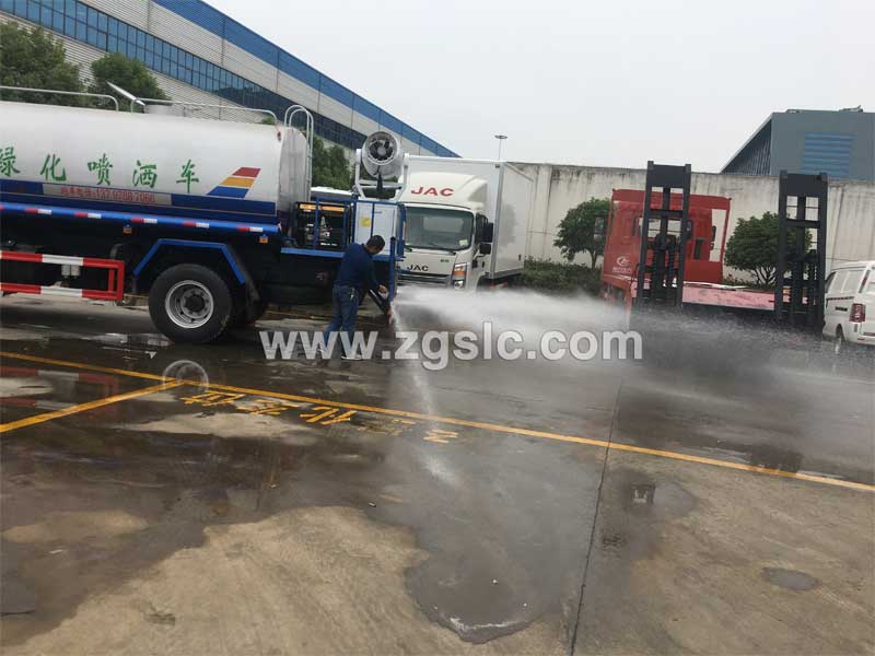 程力14方東風D9噴霧車