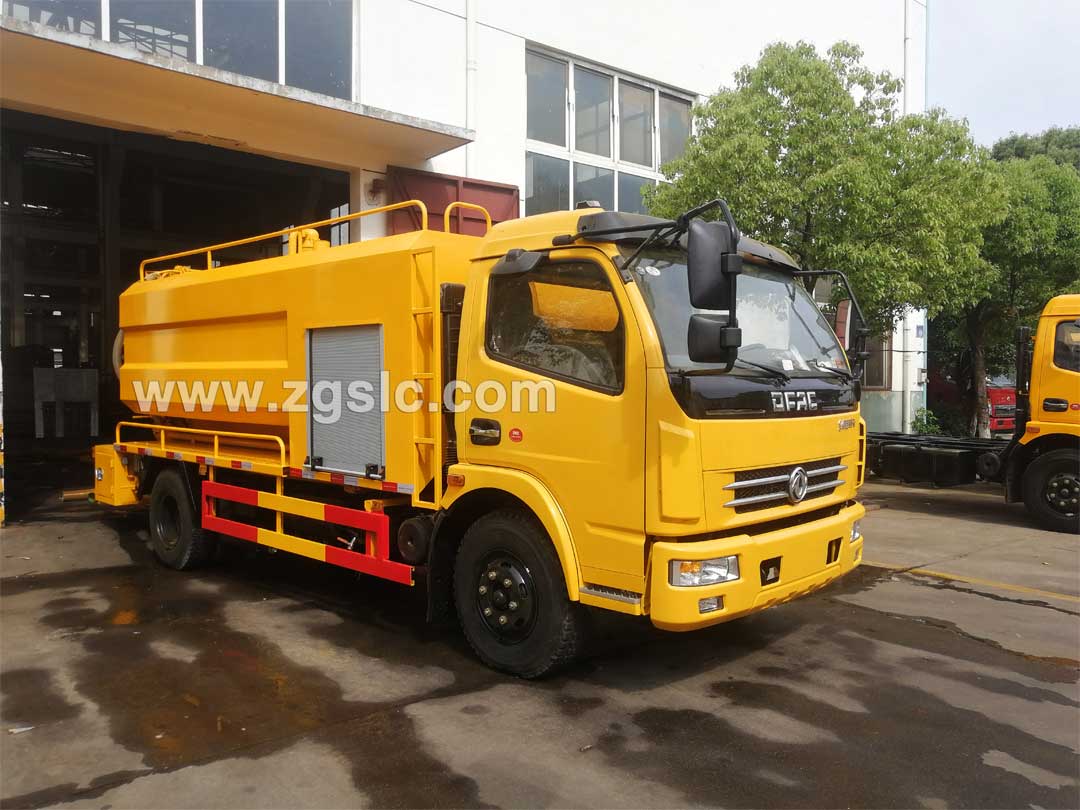 湖北程力東風(fēng)大多利卡清洗吸污車(chē) 湖北程力東風(fēng)大多利卡清洗吸污車(chē)