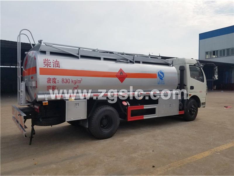 東風大多利卡8方加油車（國五）的質量