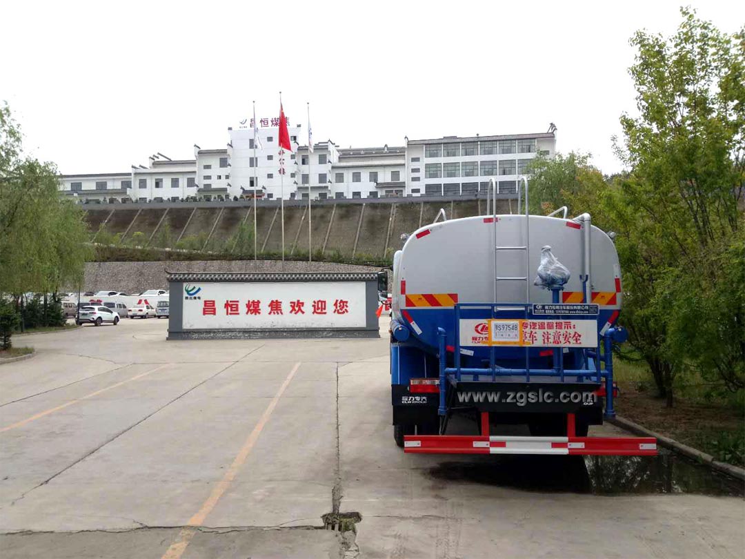 灑水車一輛多少錢 灑水車一輛多少錢