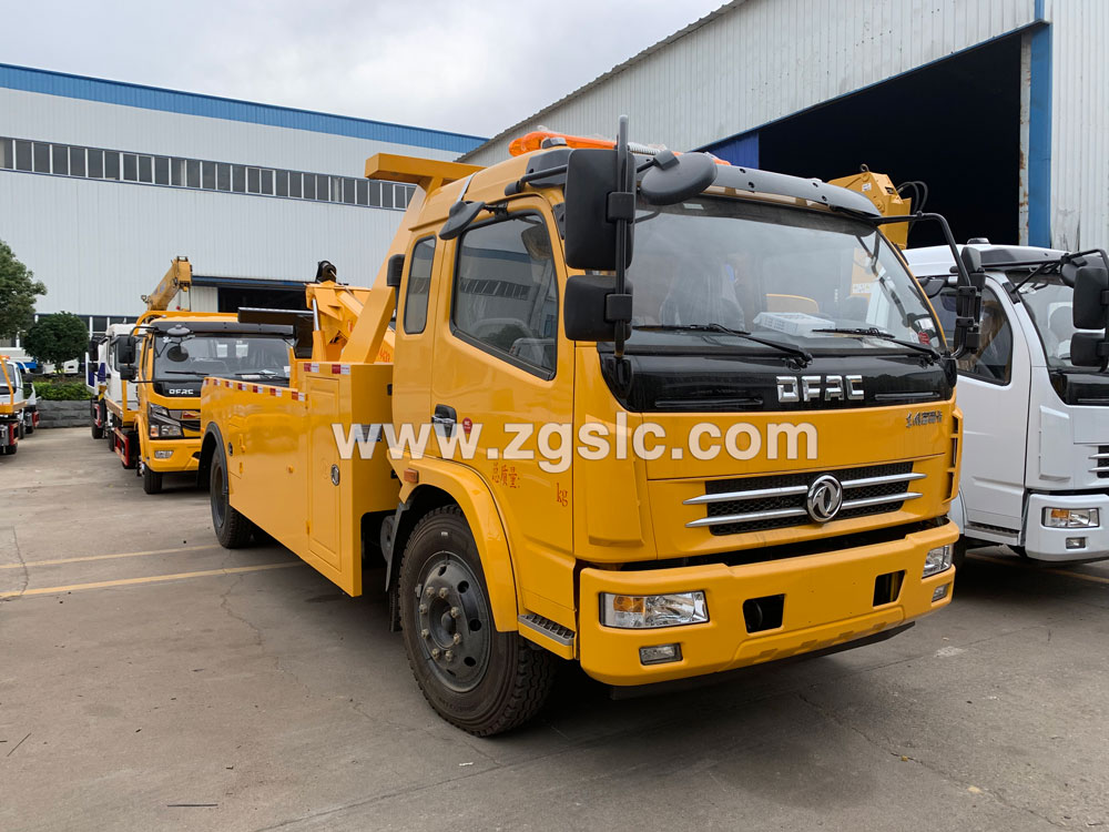 東風(fēng)多利卡D8聯(lián)體一拖一清障車（國五）