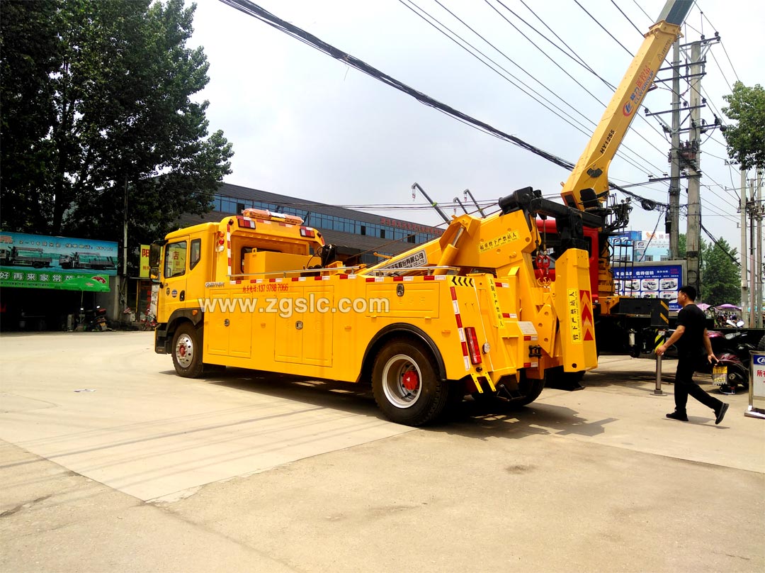 大型拖吊聯體清障車配置參數 大型拖吊聯體清障車配置參數