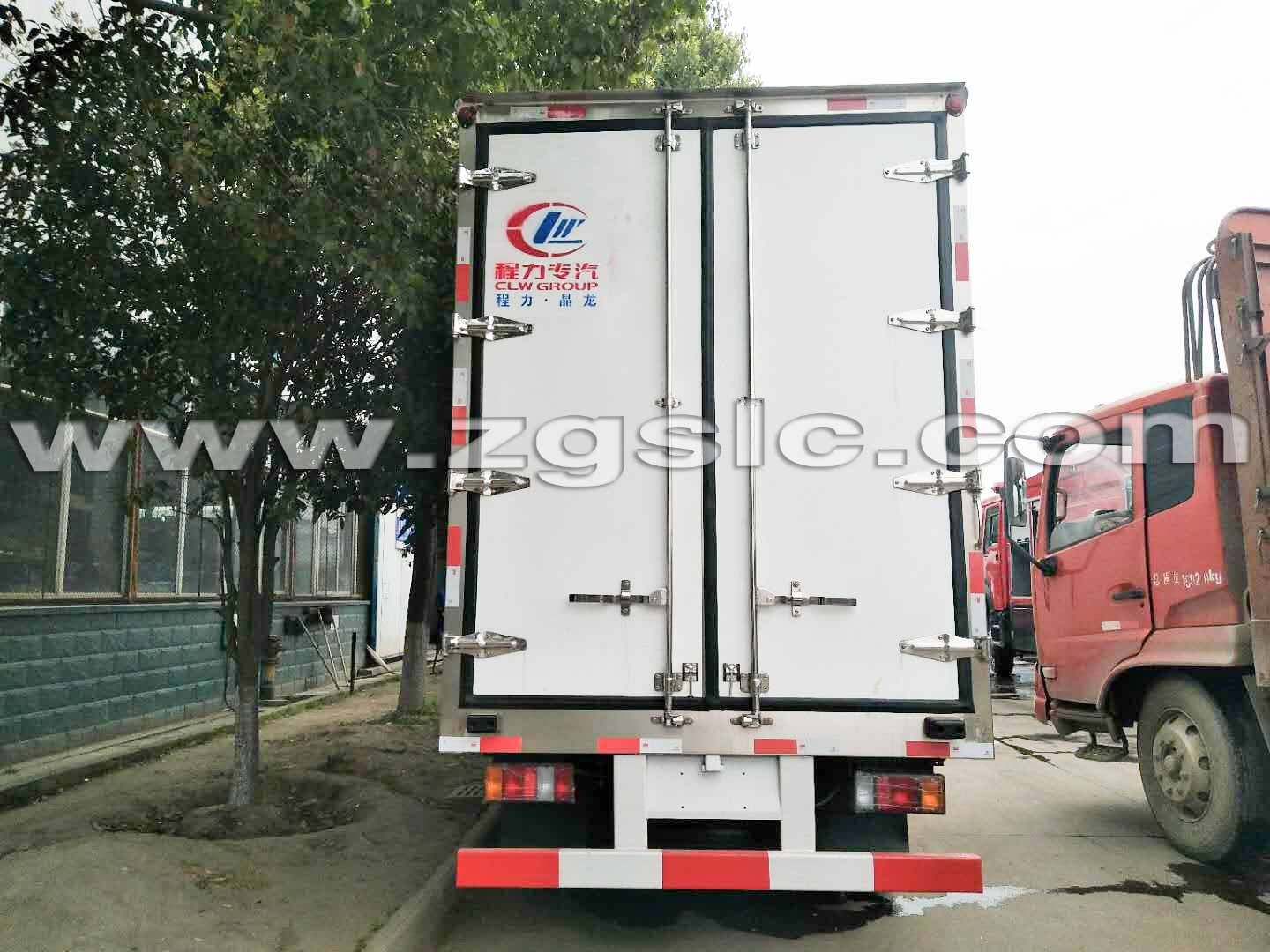 躍進小福星(柴油版)單排冷藏車 躍進小福星(柴油版)單排冷藏車