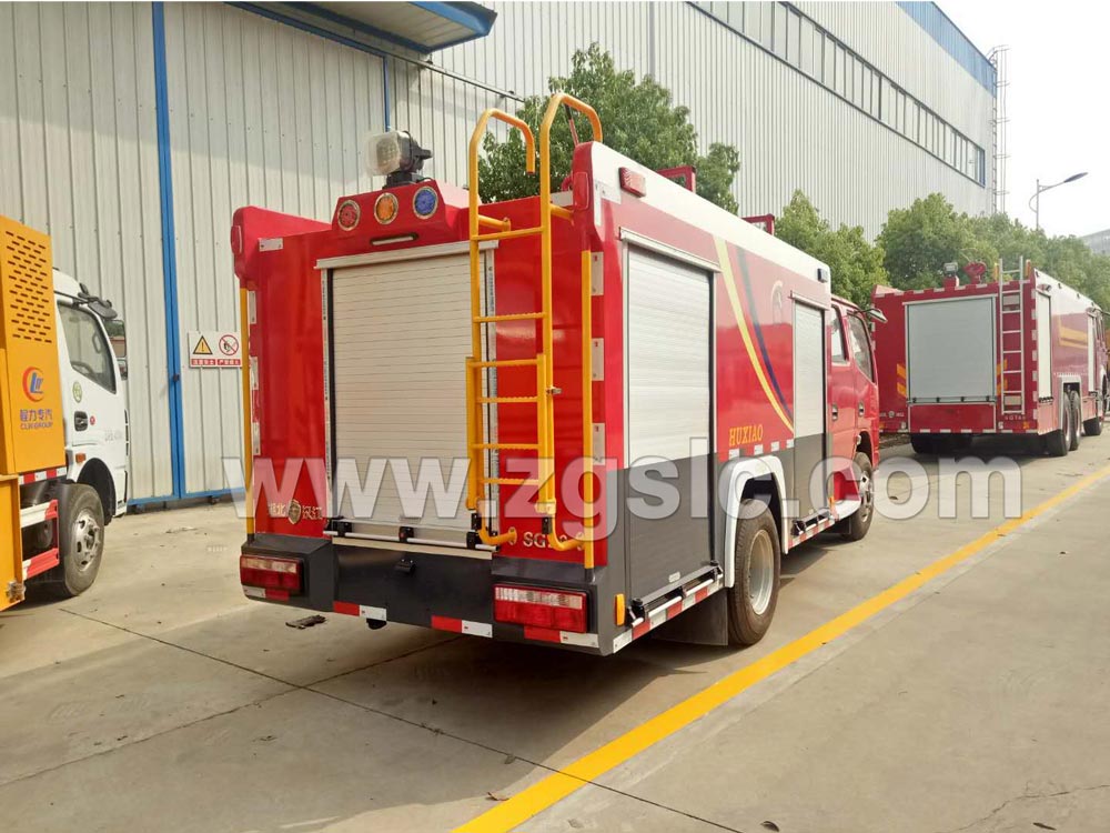 東風小多利卡水罐消防車(國五) 東風小多利卡水罐消防車(國五)