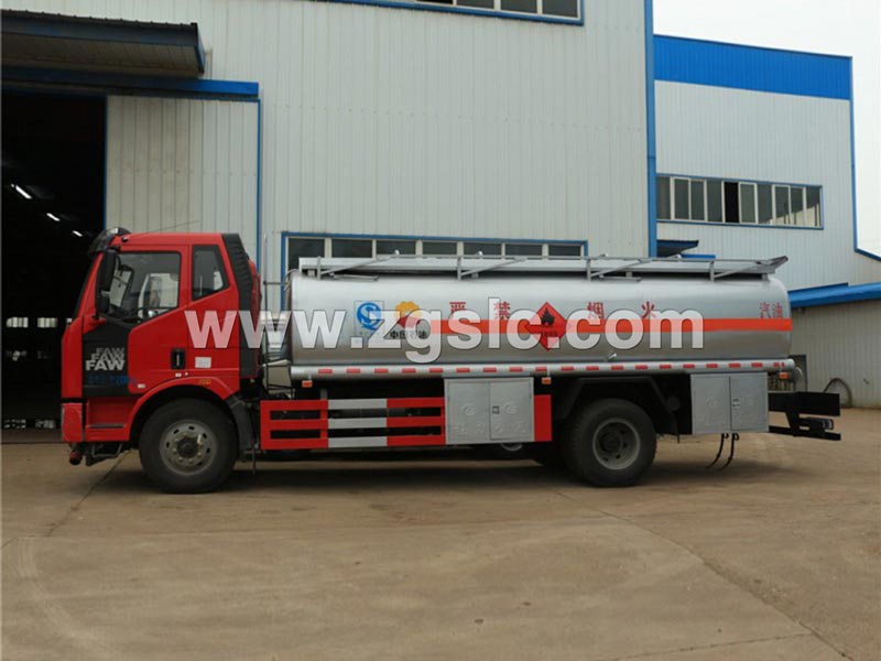 解放J6(15方)運油車（國五）