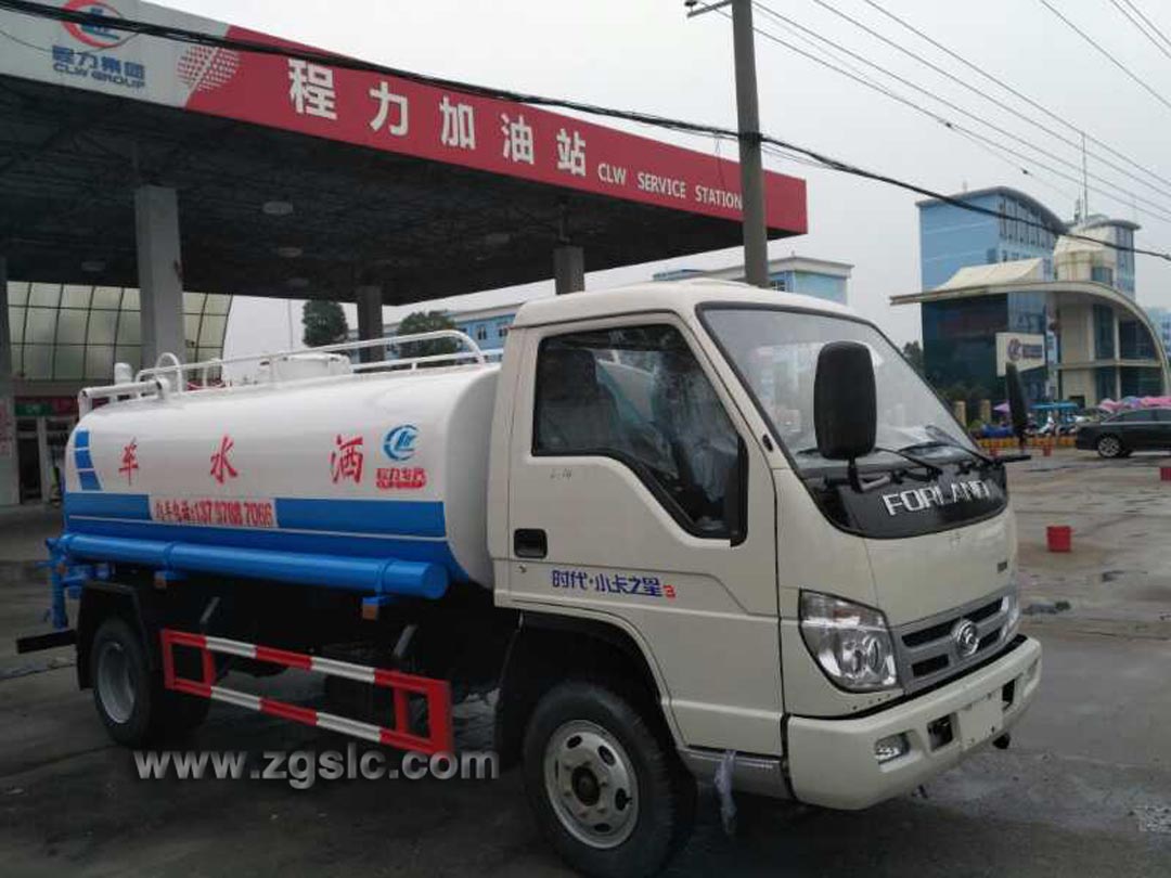 5噸灑水車 5噸灑水車