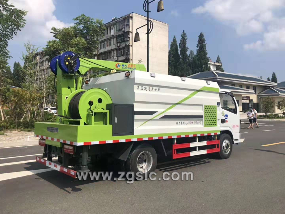 程力集團(tuán)國(guó)六東風(fēng)小多利卡高壓疏通清淤車 程力集團(tuán)國(guó)六東風(fēng)小多利卡高壓疏通清淤車