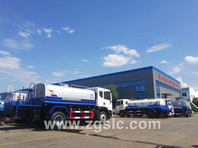 程力專用汽車股份有限公司灑水車廠區(qū) 程力專用汽車股份有限公司灑水車廠區(qū)