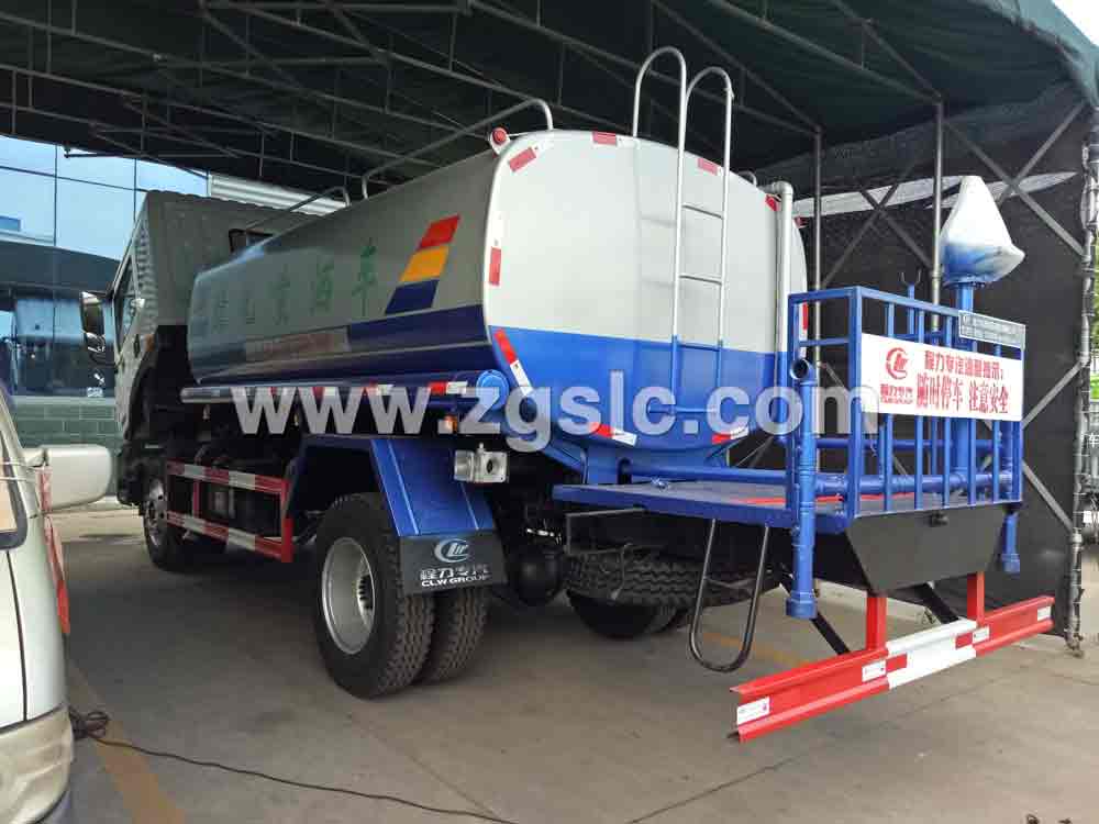 程力專用汽車股份有限公司東風D9灑水車 程力專用汽車股份有限公司東風D9灑水車