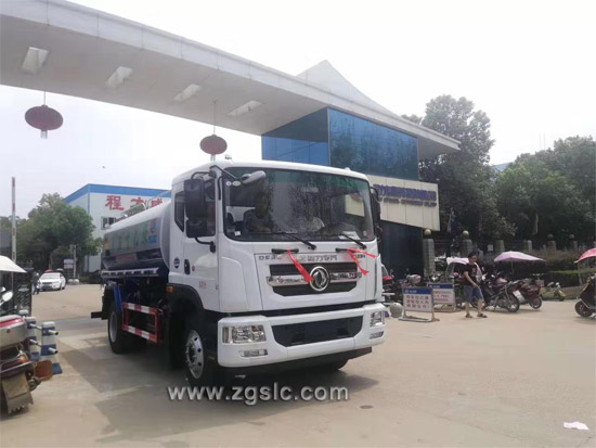 灑水車廠家 灑水車廠家