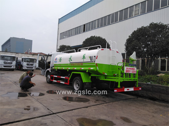 國六10方灑水車價格 國六10方灑水車價格