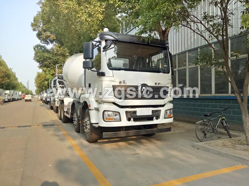 陜汽德龍混凝土攪拌運(yùn)輸車 陜汽德龍混凝土攪拌運(yùn)輸車