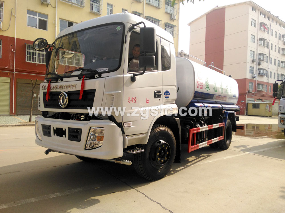 程力專用汽車有限公司東風專底灑水車價格 程力專用汽車有限公司東風專底灑水車價格