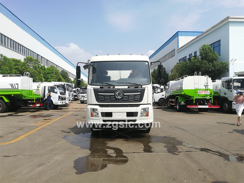 東風(fēng)天錦灑水車國(guó)六_東風(fēng)天錦國(guó)六灑水車廠家地址