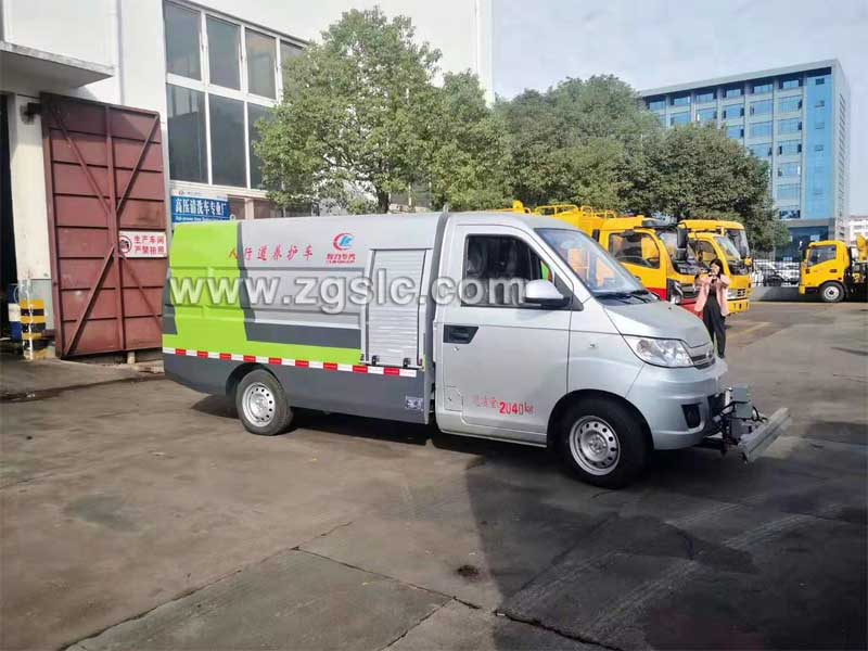 程力集團開瑞國六人行道養護車 程力集團開瑞國六人行道養護車