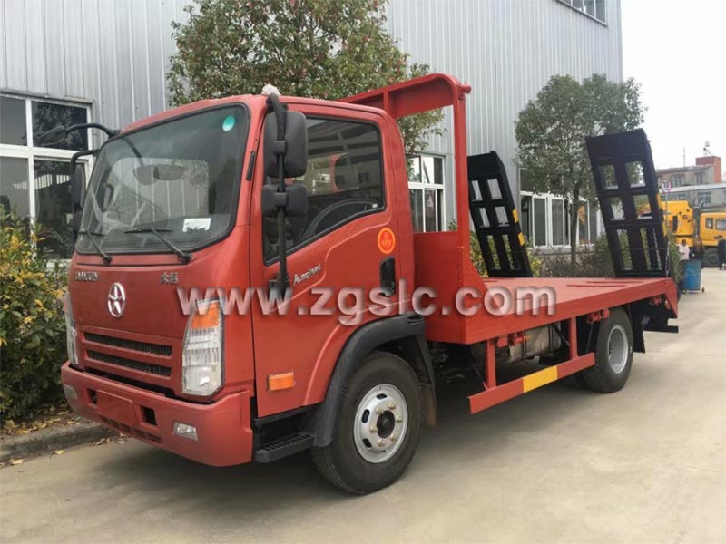 程力集團大運藍牌平板運輸車 程力集團大運藍牌平板運輸車