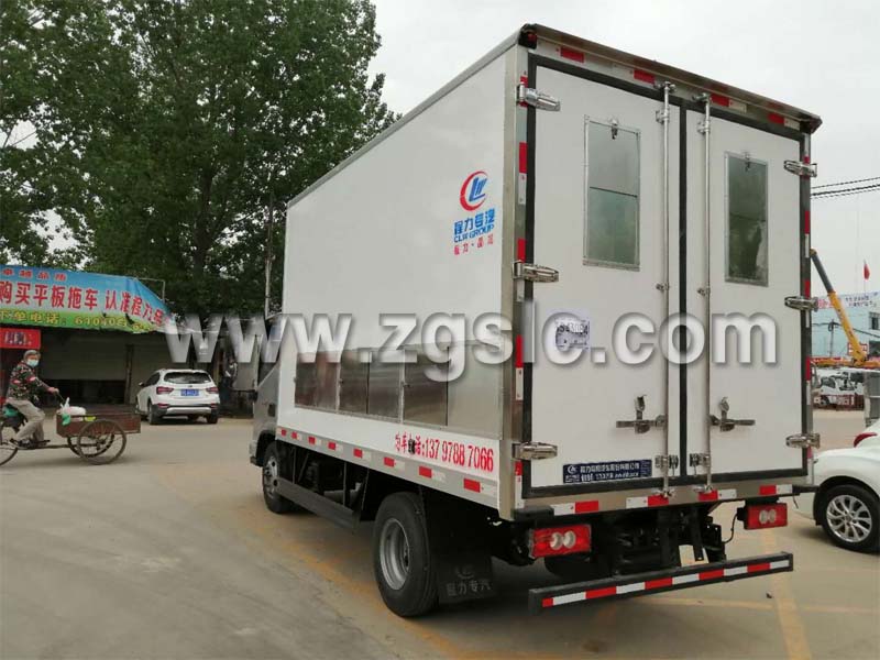 程力雞苗運輸車.jpg 程力雞苗運輸車.jpg