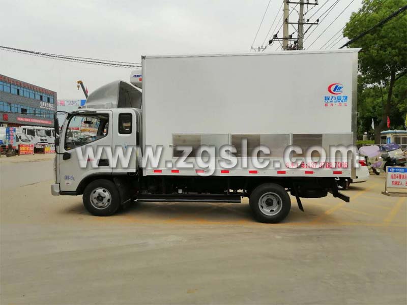 程力雞苗運輸車.jpg 程力雞苗運輸車.jpg