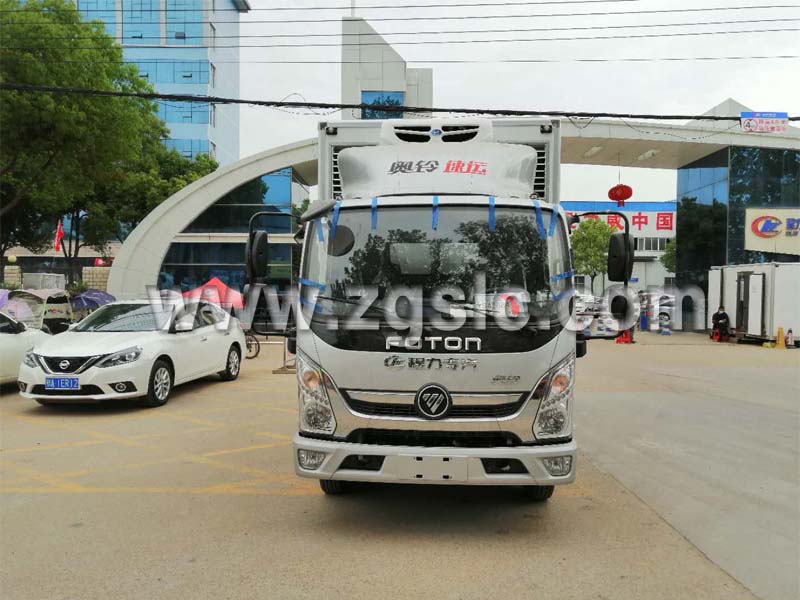 恭喜湖南鄒總在程力專用汽車股份有限新添一臺雞苗運輸車