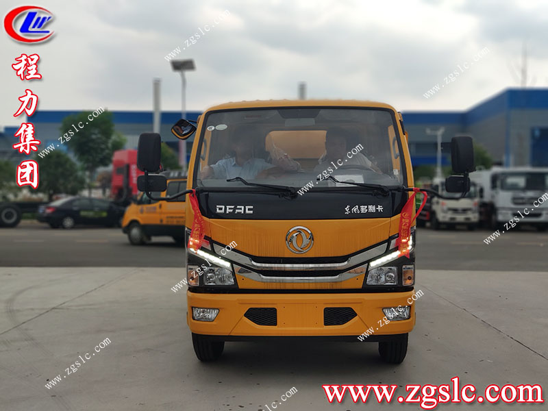 程力集團(tuán)多利卡清洗吸污車.jpg 程力集團(tuán)多利卡清洗吸污車.jpg