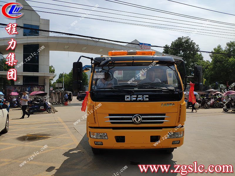 程力專用汽車股份有限公司東風D8清障車.jpg 程力專用汽車股份有限公司東風D8清障車.jpg