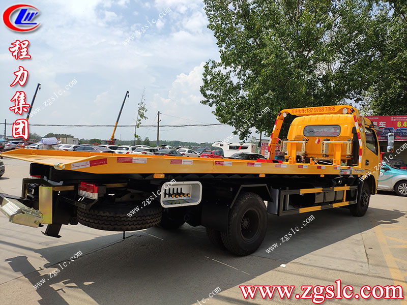 程力專用汽車股份有限公司東風D8清障車.jpg 程力專用汽車股份有限公司東風D8清障車.jpg