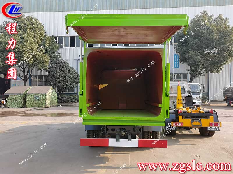 湖北程力集團(tuán) 湖北程力集團(tuán)