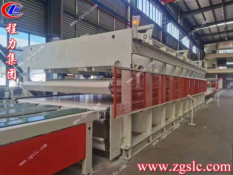 掃路車(chē)1.jpg 掃路車(chē)1.jpg