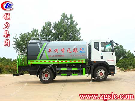 程力集團 3掃路車.jpg