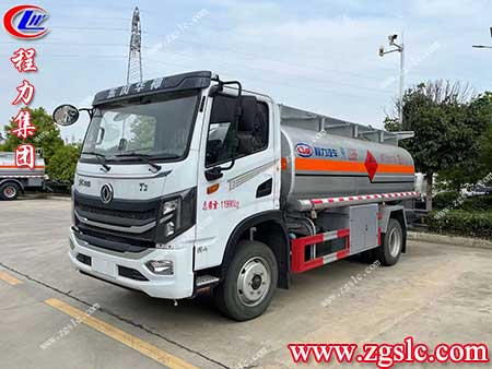 程力集團 1掃路車.jpg