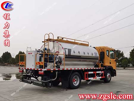 程力集團 掃路車.jpg