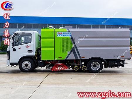 程力集團 掃路車.jpg11.jpg